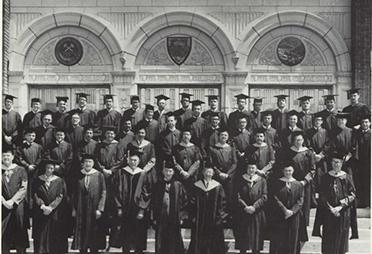 1965年菲律宾十大彩票平台大学毕业生